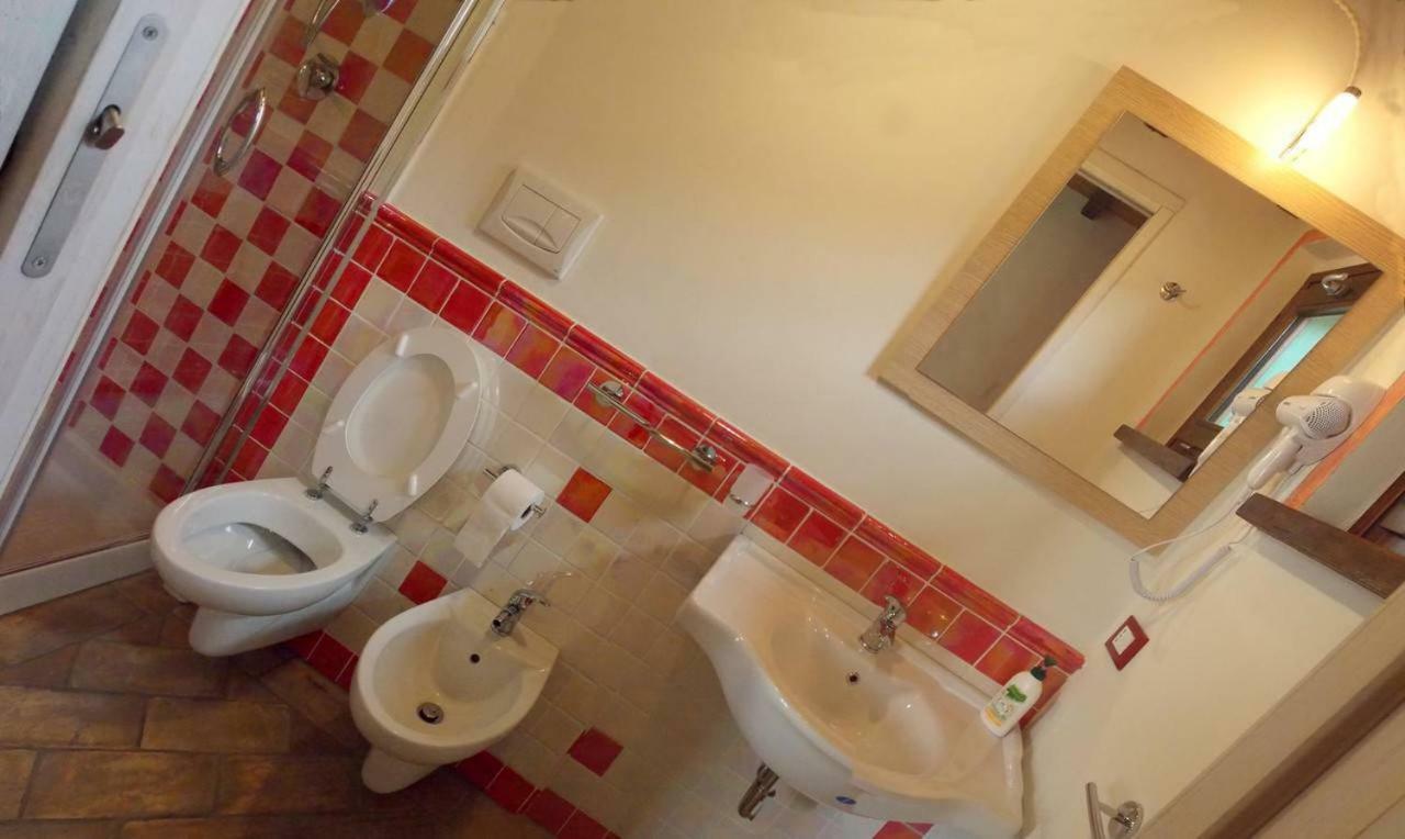 Agriturismo Cento Ducati Palombara Sabina Exteriör bild