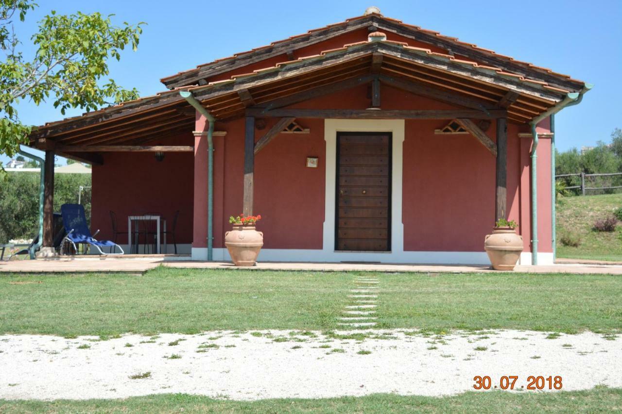 Agriturismo Cento Ducati Palombara Sabina Exteriör bild